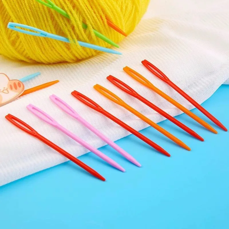 98 pcs 7cm Yarn Weaving Needles, Large Eye Easy Threading and Random Color Assortment, ideal for Handmade Doll Making
