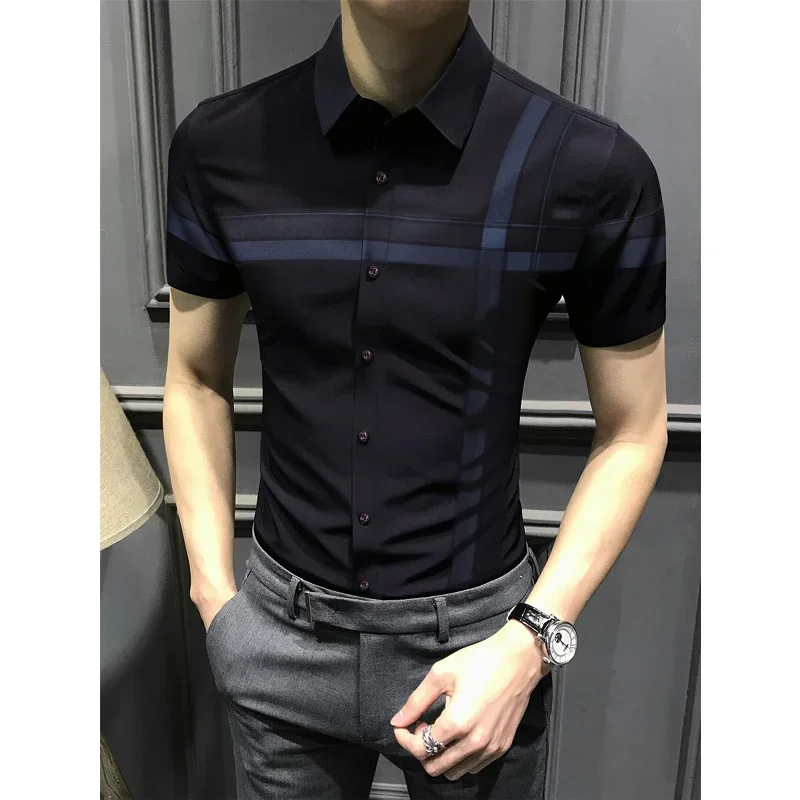 Camisa de manga curta listrada cruzada masculina, blusa casual simples para negócios, slim fit, sólida, estilo novo, verão