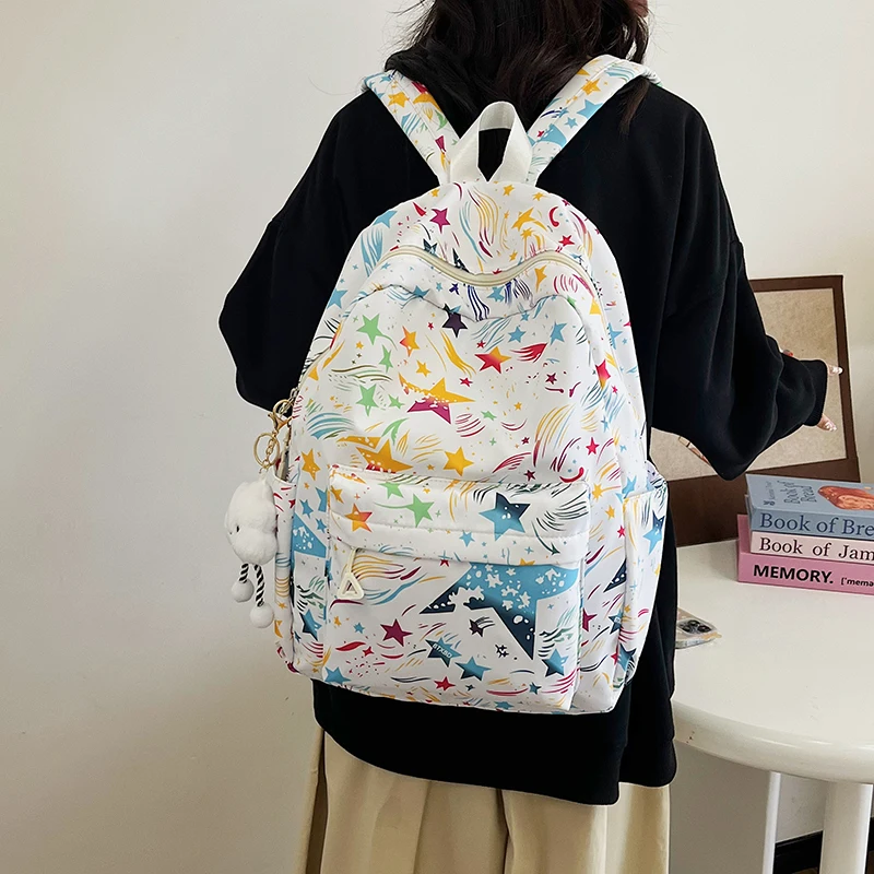 Fashion Women's Versatile Large Capacity Nylon Cloth Graffiti Star Print Outdoor Travel Sports Backpack Simple Casual Schoolbag