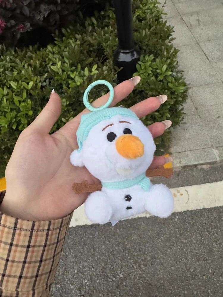 Miniso Disney Frozen Series - No. 4 cachecol neve tesouro boneca mochila chaveiro pingente bonito boneca menina brinquedo presente de natal