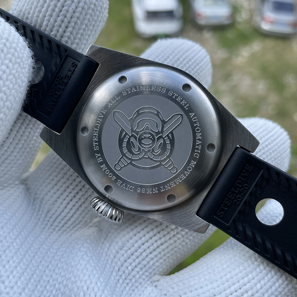 STEELDIVE SD1904 Mechanical Watch 200M Waterproof Big Crown NH35 Movement C3 Luminous Professional Dive Wristwatch
