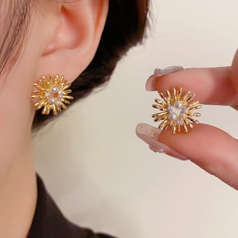 European and American Cold Style Metal Fireworks Temperament Fashion Niche Design Personality Unique Earrings