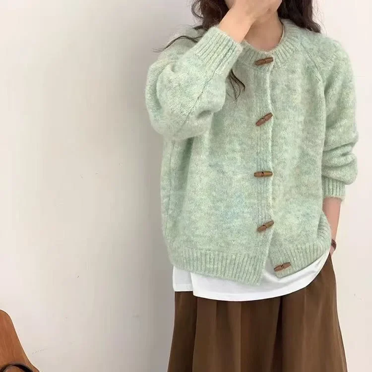 

Autumn Winter New Arrival Gentle Style Soft Cozy Women's Knitted Sweater Coat Loose Fit round Neck Button up Cardigan
