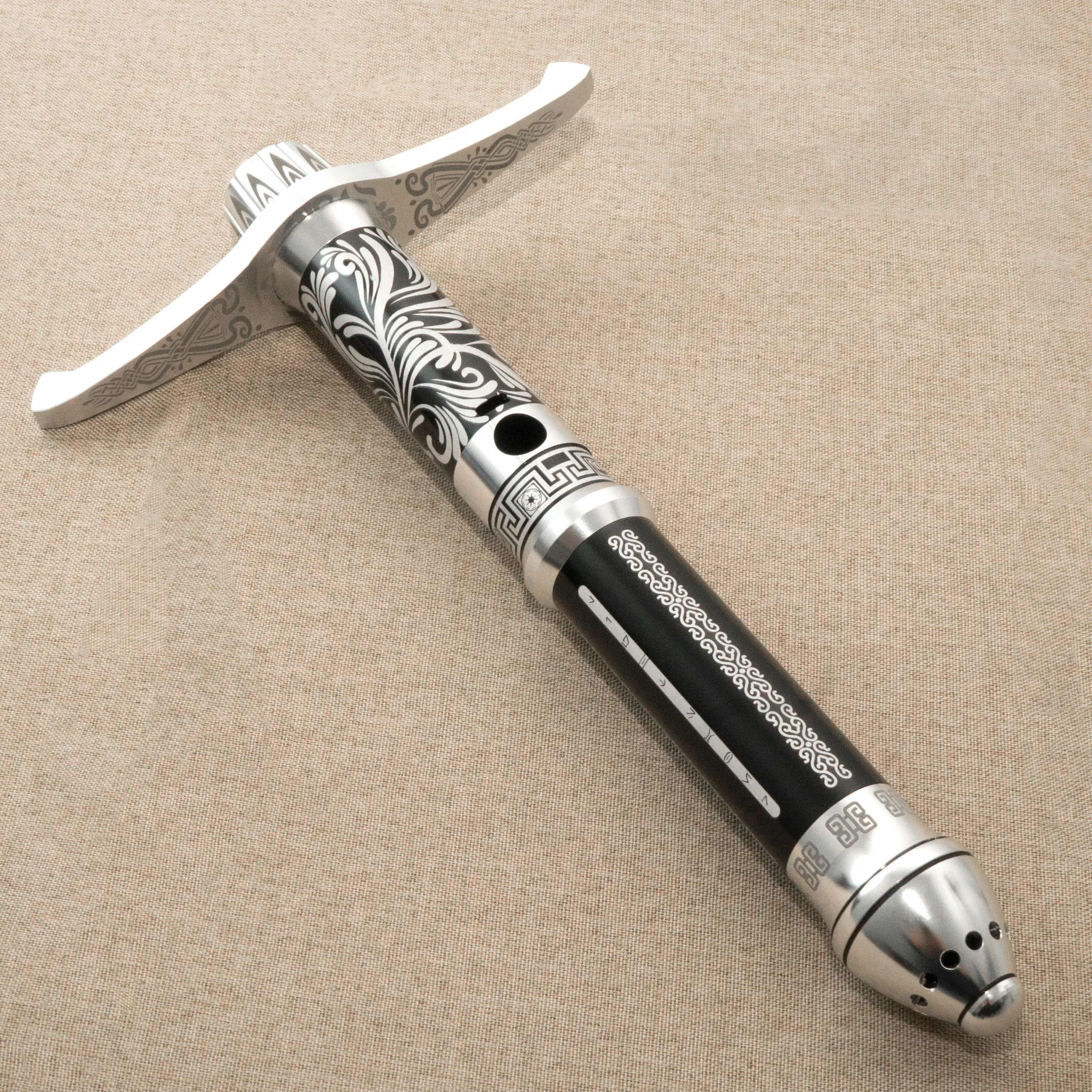 DIYsabers Ranger V2 cross shaped Limited edition carved design lightsabers 28 fonts Duel  all-metal aluminum alloy
