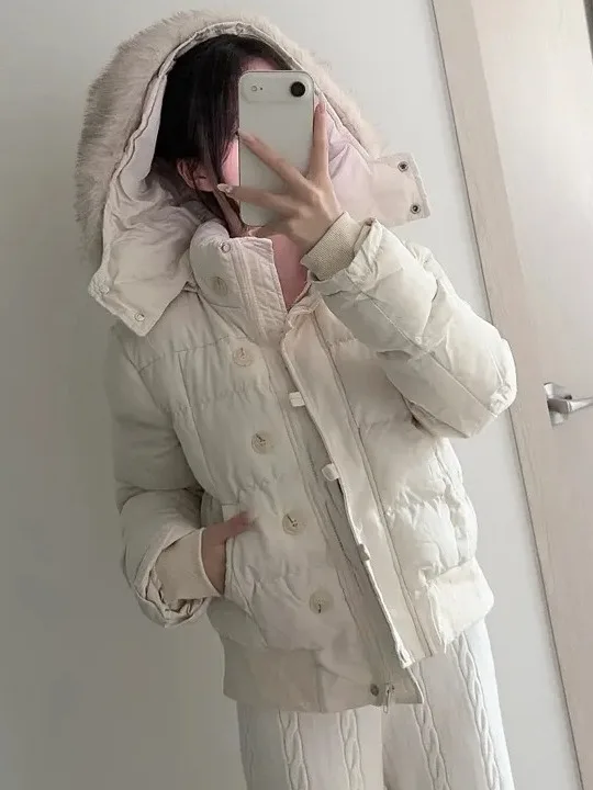

Корейское зимнее хлопковое тюлевое женское пальто с меховым воротником, теплое и ощущение мочи, Новое поступление 2025 г.