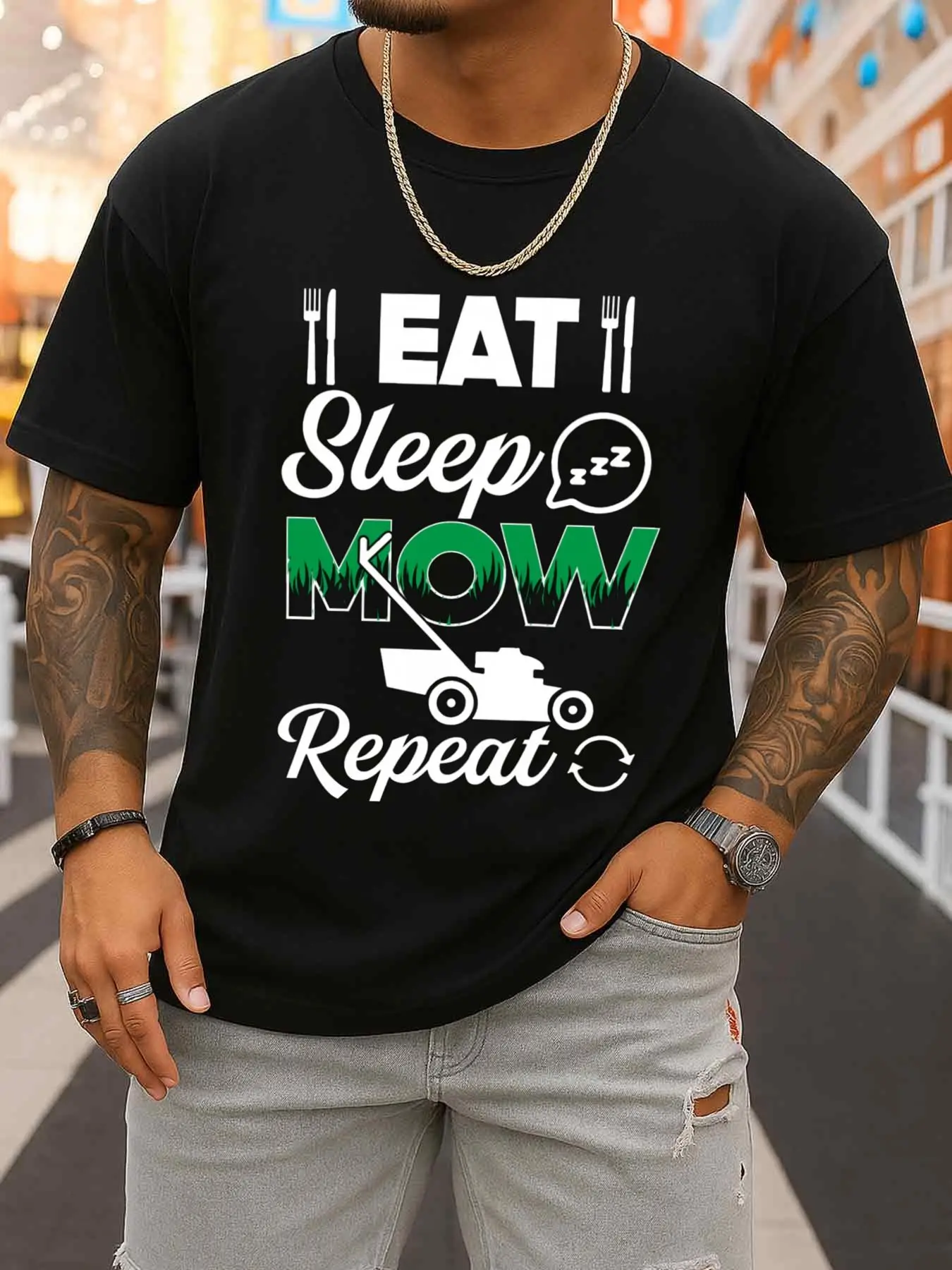 Men's Lawn Mower Themed T-Shirt - Breathable Short-Sleeved Crew Neck Casual Shirt with Lawn Mower Print, Lightweight for Summer Sports, Outdoor Activities, and Everyday Wear, Machine Washable, Ideal Gift for Lawn Care Enthusiasts