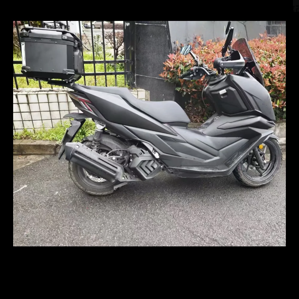 Compatible with the new ZONTES 150X modified aluminum alloy integrated heavy-duty rear rack, tail box rack, and extension rack