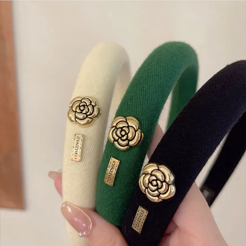 

Элегантный ободок для волос Camellia Frosted: черный, с губчатой вставкой, для создания объема на макушке, для женщин, для повседневного использования, вечеринок, свадеб и путешествий