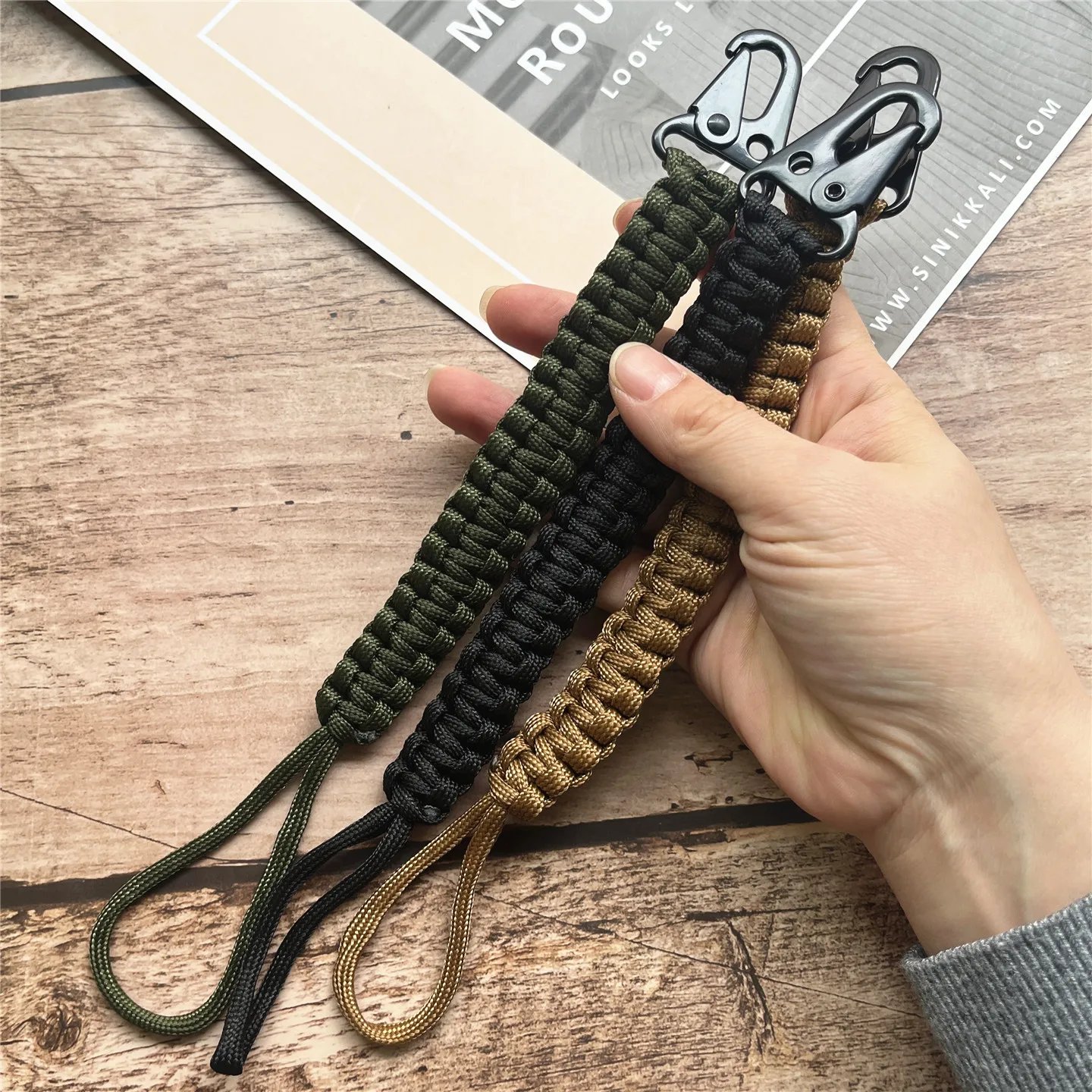 

Брелок для ключей, плетеный ремешок, подвеска для ключей на открытом воздухе, портативная мужская веревка, простой противоугонный ремешок, ретро-веревка, аксессуары премиум-класса