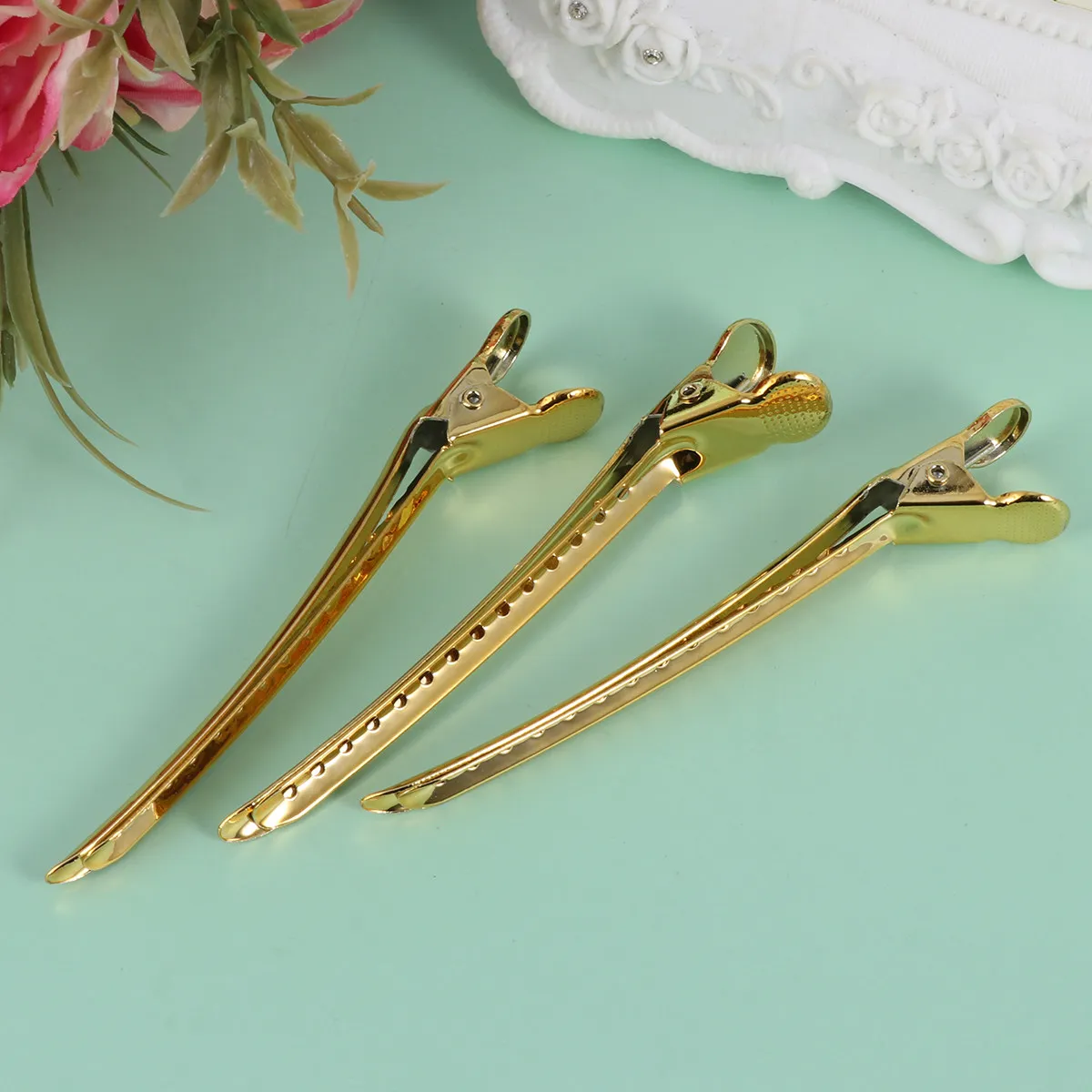 12Pcs Stainless Steel Hair Clips for Sectioning Thick Thin Hair Salon Hairdressing Dying Cutting Styling Makeup Face Washing