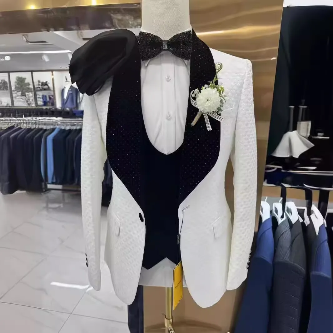 

White Plaid Men Suits 3 Piece Jacket Vest Pant Beaded Shawl Lapel Formal Outfits Business Office Wear Wedding Party Tuxedos