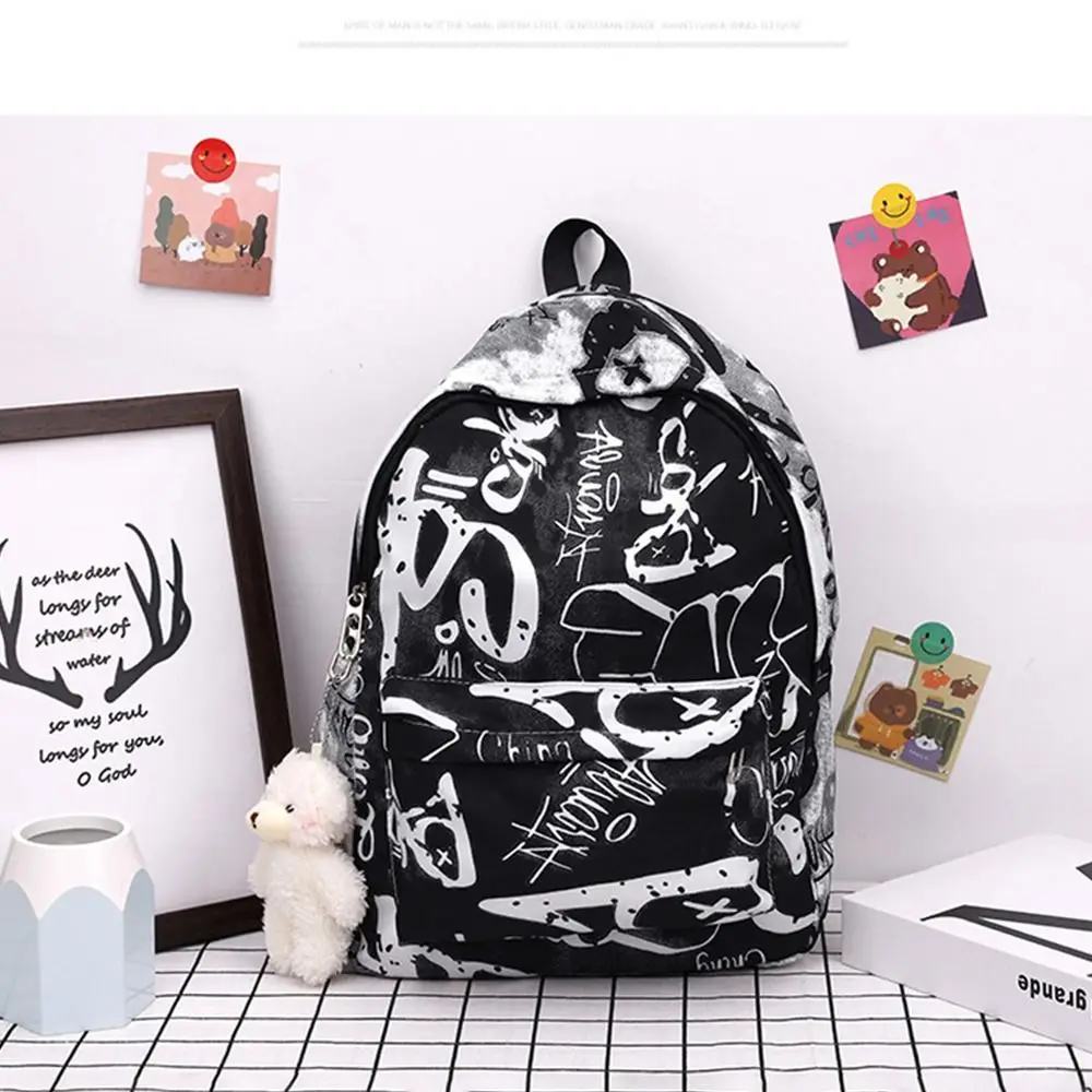 Casual Nylon Women\'s Backpack Large Capacity Graffiti Printing Shoulder Bag Waterproof School Bags Adults