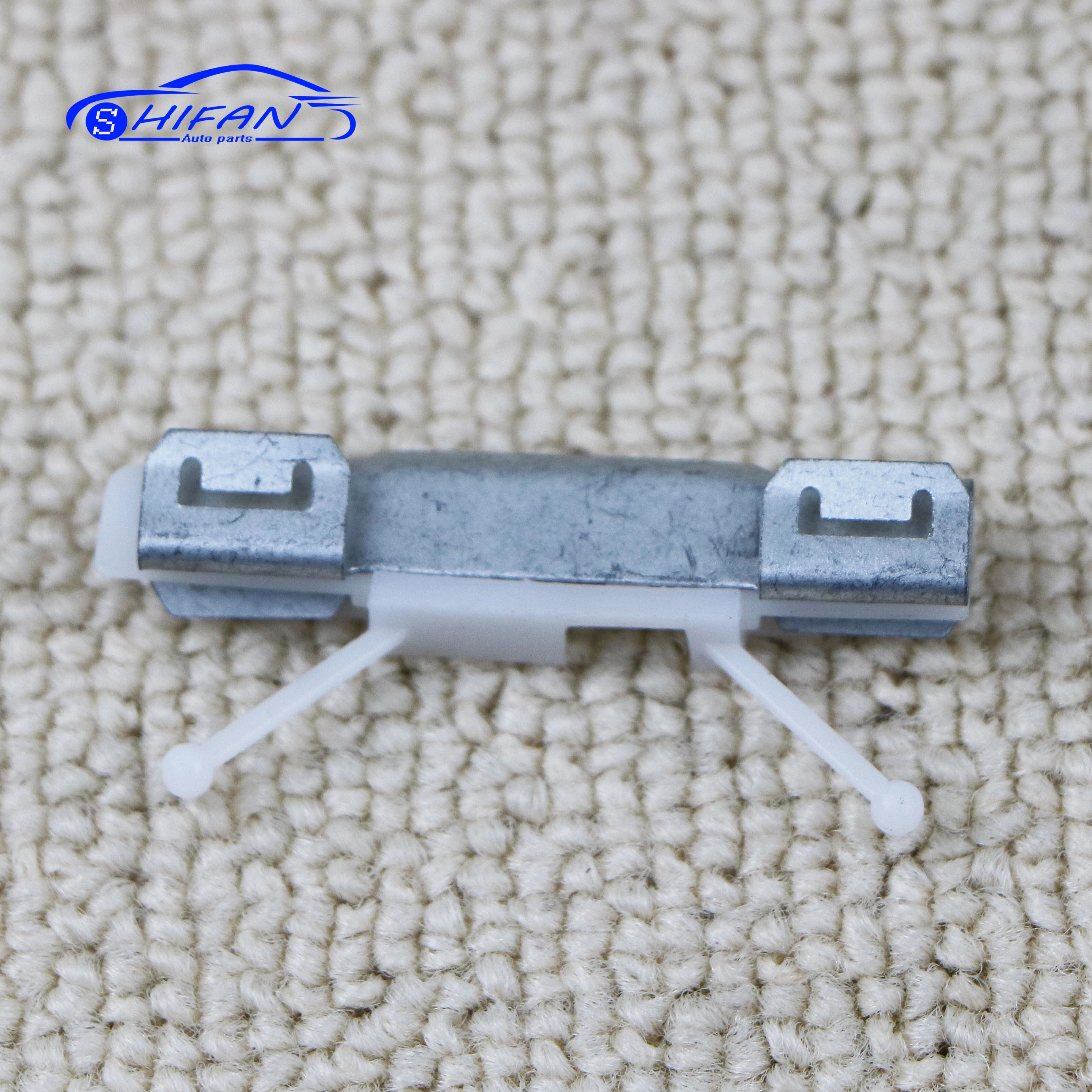 30753487 Front Windshield Post Trim Clip For Volvo XC60 2010 2011 2012 2013 2014 2015 2016 Car Accessories