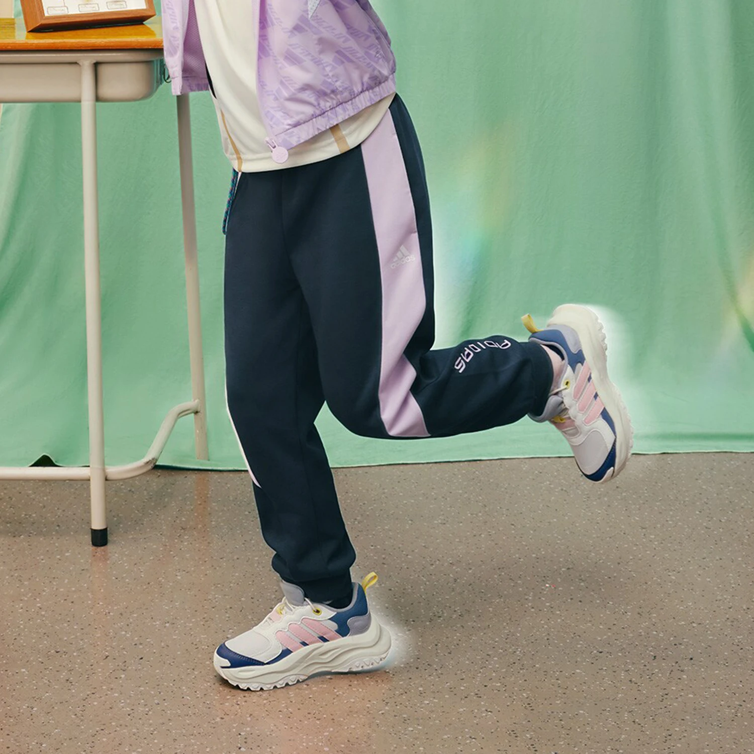 

Adidas Official Authentic New Kids' Comfortable Breathable Sport Casual Joggers JI9915