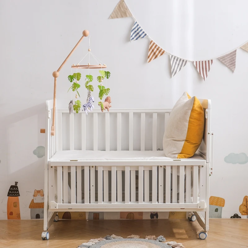 Baby Krippe Mobile Rassel Spielzeug Für 0-12 Monate Cartoon Filz Wald Tier Bett Glocke Hängen Holz Halterung Mobile newbaby Rassel Spielzeug – Detail 3