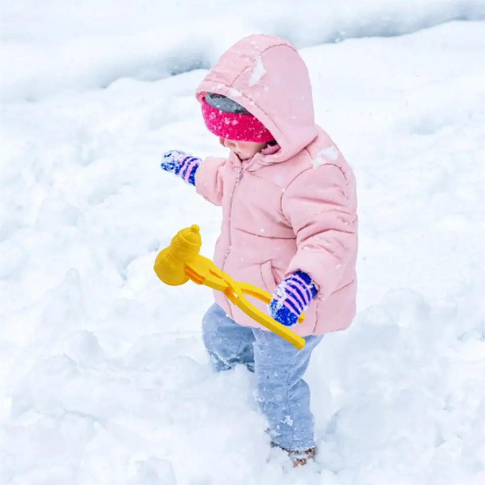 Snowman Duck Dinosaur Shape Snowball Maker Clip Tong Kid Winter Outdoor Funny Snow Sand Mold Snowball Fight Sport Toy