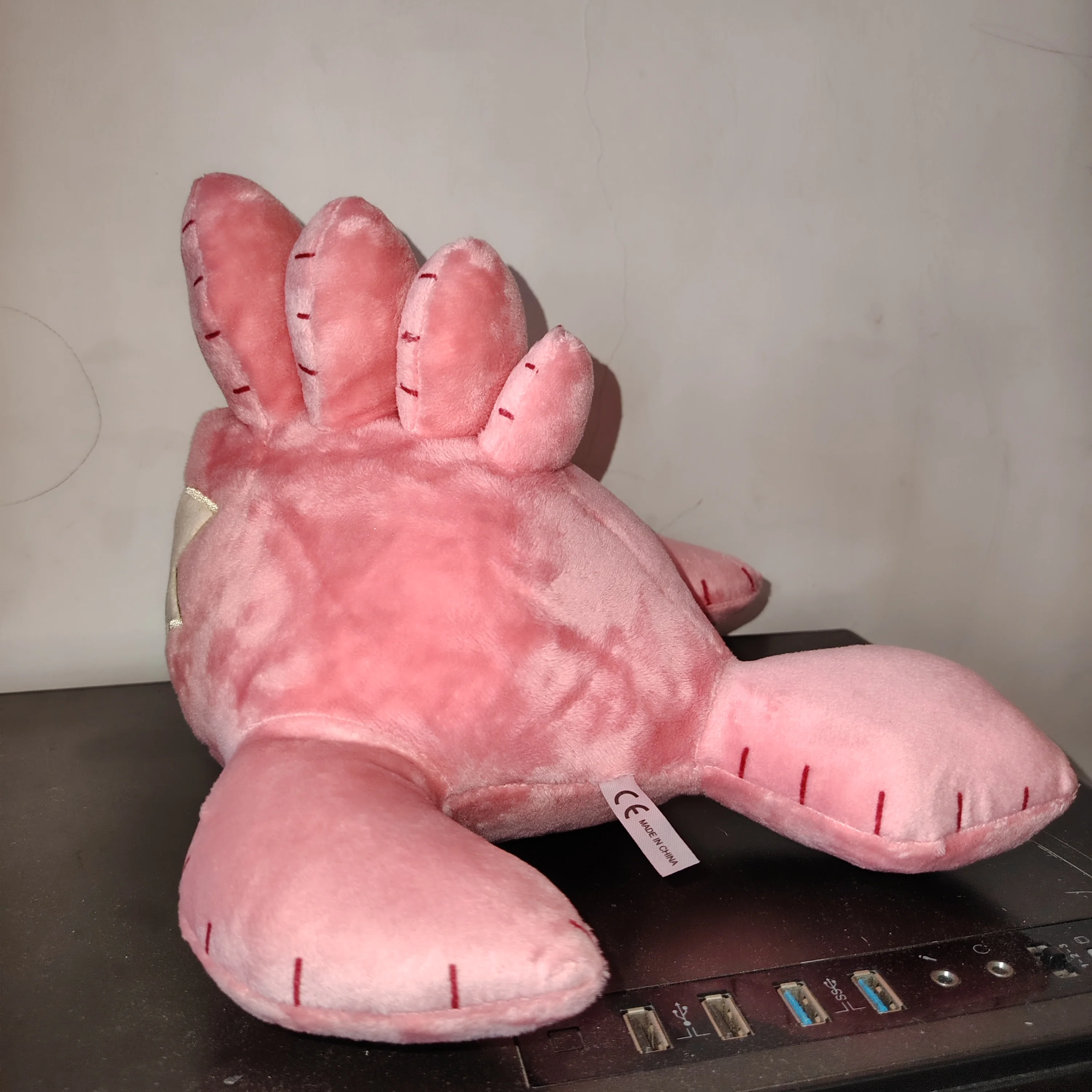 Discounted super soft and cute pink walrus plush doll to give as a souvenir to friends