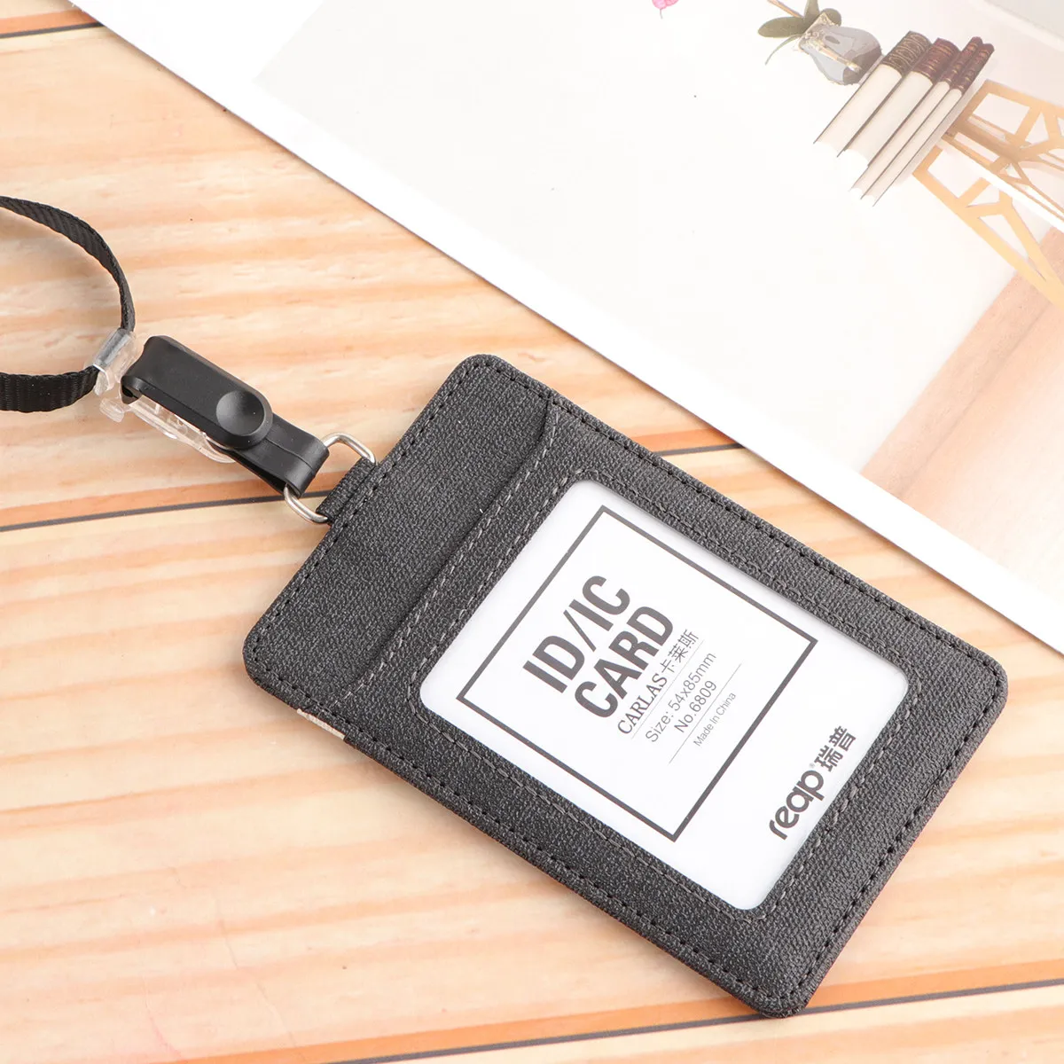 

Cloth Badge Holder Detachable Vertical Id Holder Black for Nurses Students Business Use Office Employee Pass Case