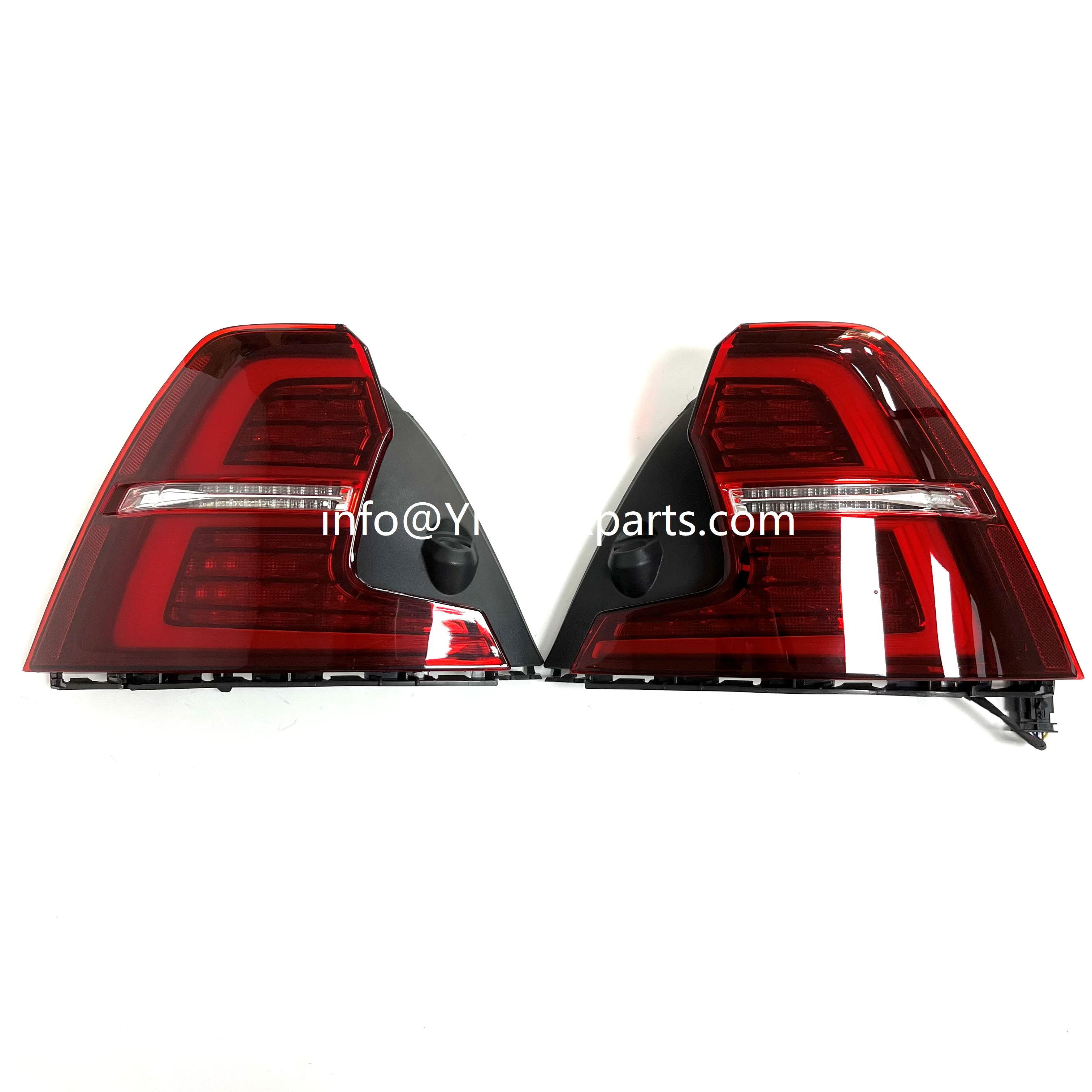 YIQIDA OEM 31468192 / 31468193 Brand New Lighting Systems Red LED Tail Lamps (1 Pair) Auto Tail Lights For S60 (19-)