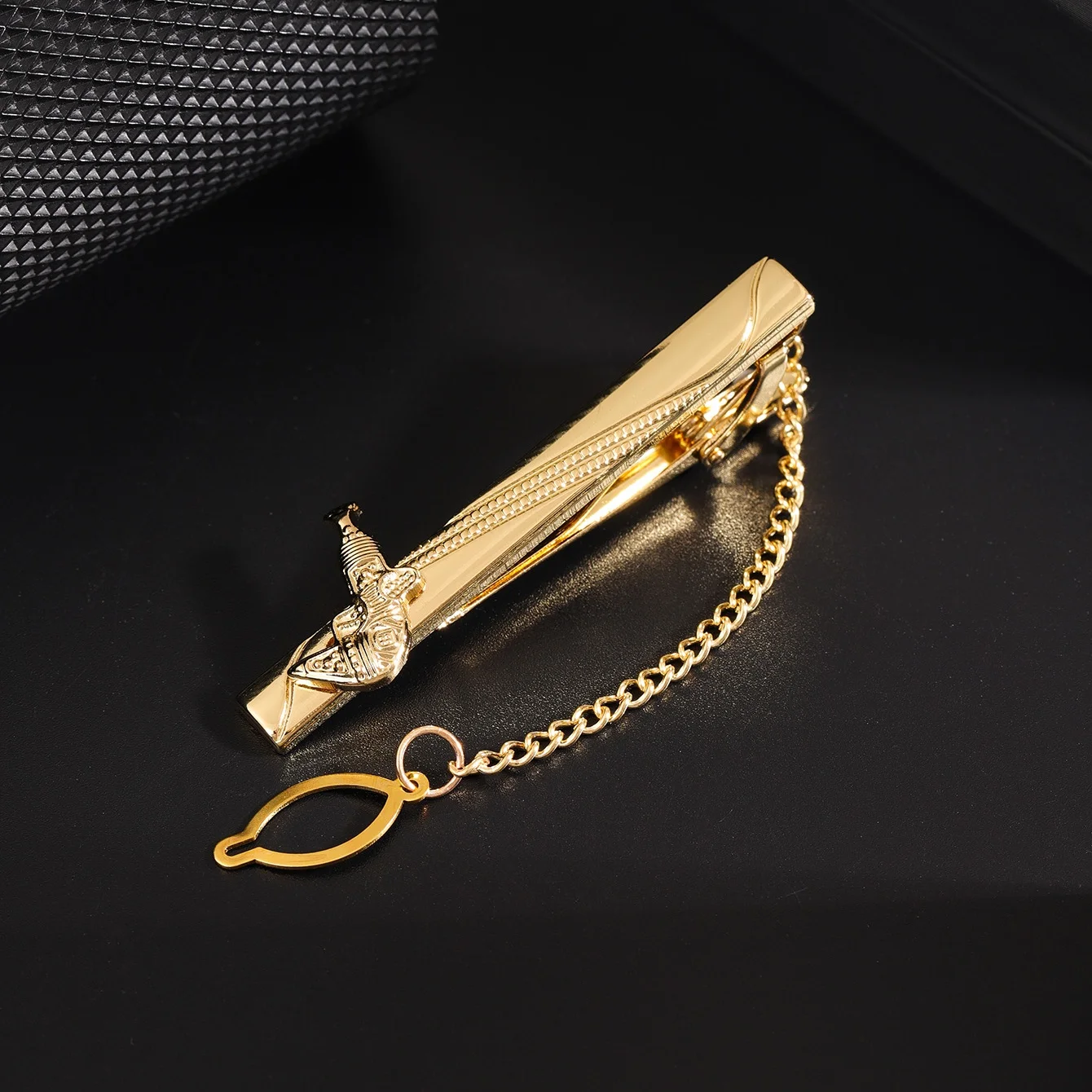 Pistol style tie clip with accessory fashion elegant chain new pattern