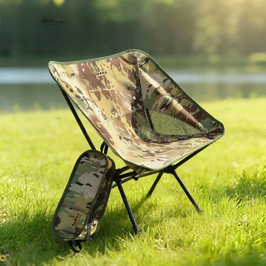 Comfortable Camouflage Pattern for Hiking Picnic Seat Portable Outdoor Camping Moon Chair