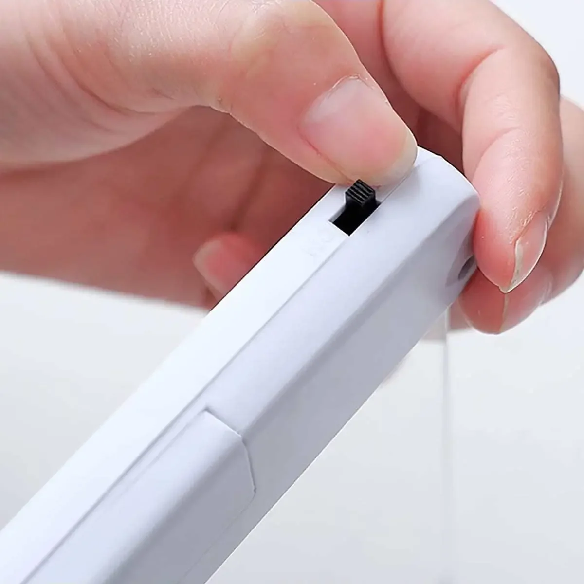 1PC-LED Wireless Book Lamp Dormitory Night Reading Eye Protection AAA Battery LED Creative Portable Table Lamp for Bedroom