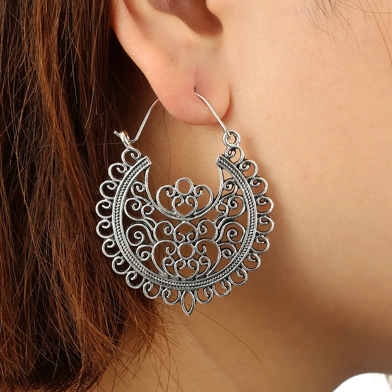 Vintage  Color Hollow Hoop Earring For Women Bohemian Flower Tree Dangle Earring Wedding Party Fashion Jewelry Accessories