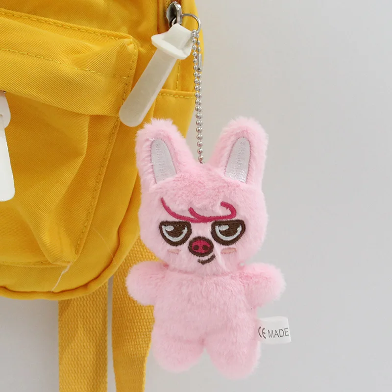 Nuevo llavero de juguete de peluche SKZOO, bonito colgante de juguete de peluche, Mini bolso de muñeca, colgante circundante, regalos de Festival para niños