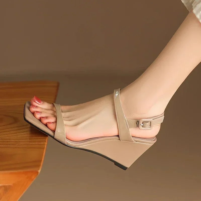 

2024 Summer Sandals Women Shoes Mules for Women Square Toe Slippers French Simple Buckle Sandal Open