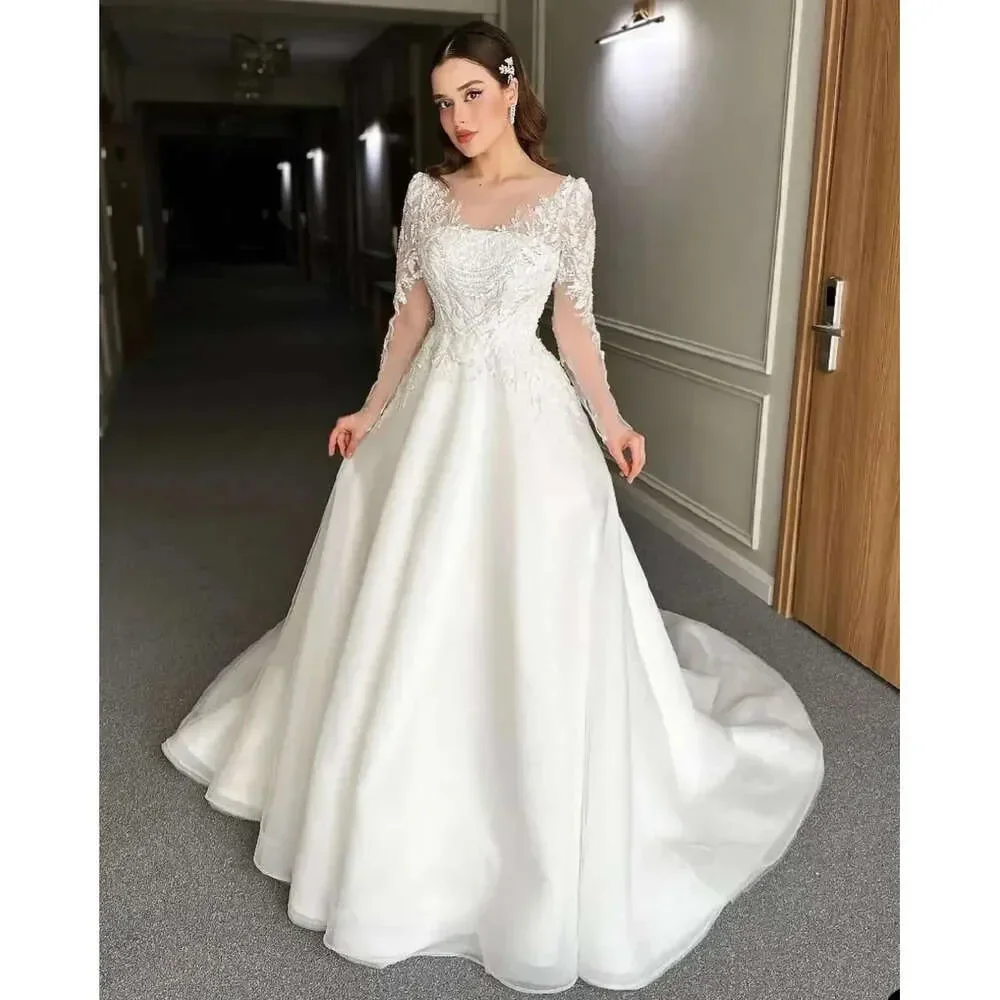 Customized Exquisite Lace Long Sleeves Wedding Dresses A-line Appliqued Sequins Layer Tulle Court Gown Custom Made Plus Size