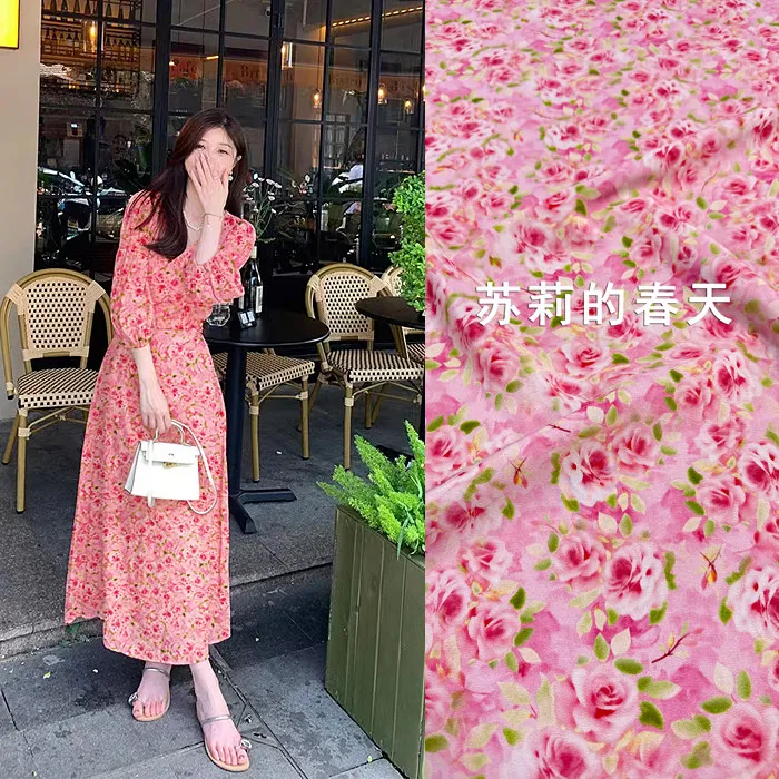 

Pink Ditsy Floral Print French Country Style Silk Stretch Crepe De Chine Fabric Mulberry Silk Material For Dresses 140cm Wide