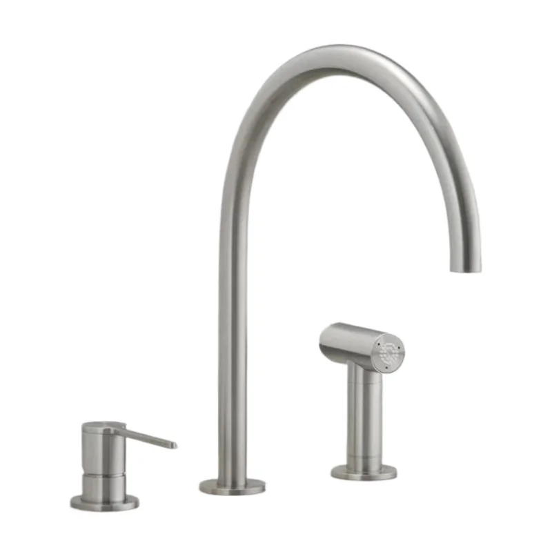 Brushed silver, brushed nickel, pull kitchen faucet, island faucet, western kitchen faucet