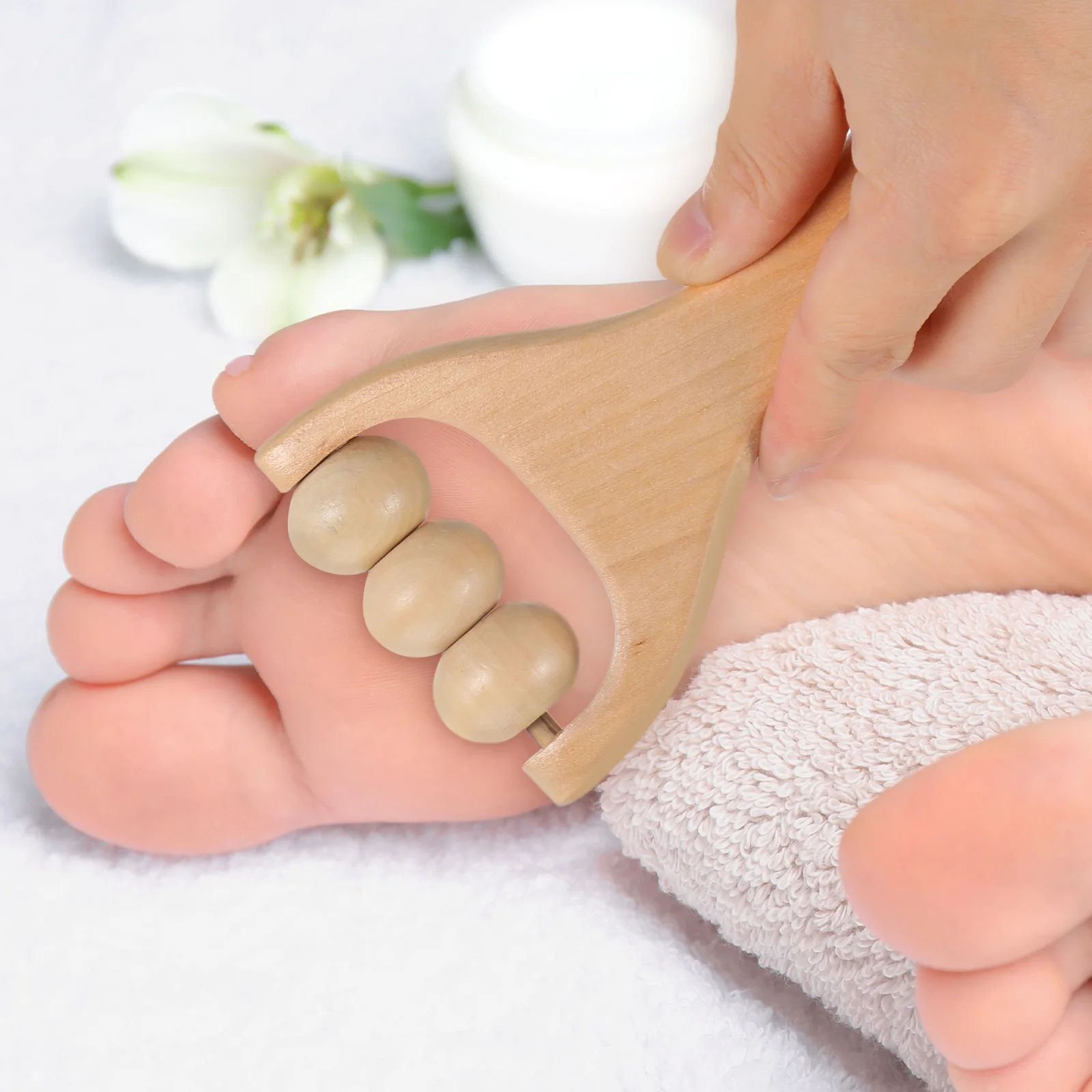 Strumento per massaggio in legno da 2 pezzi, design tradizionale cinese, liscio, rotondo, leggero, portatile per massaggi di tutto il corpo, massaggiatore in legno