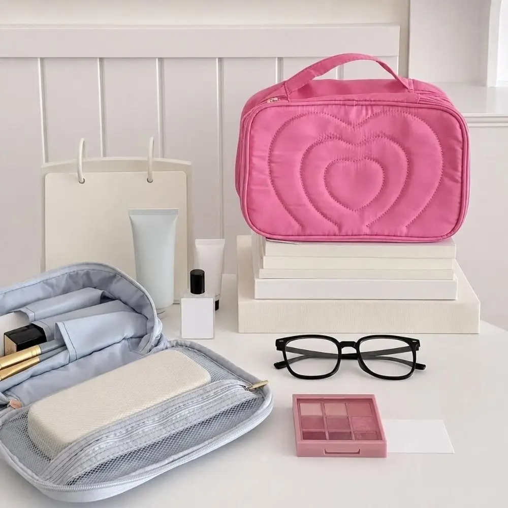 Heart Quilted Makeup Bag Multiple Compartments Portable Handle Toiletry Bag Double Zipper Wide Opening Cosmetic Organizer Bag