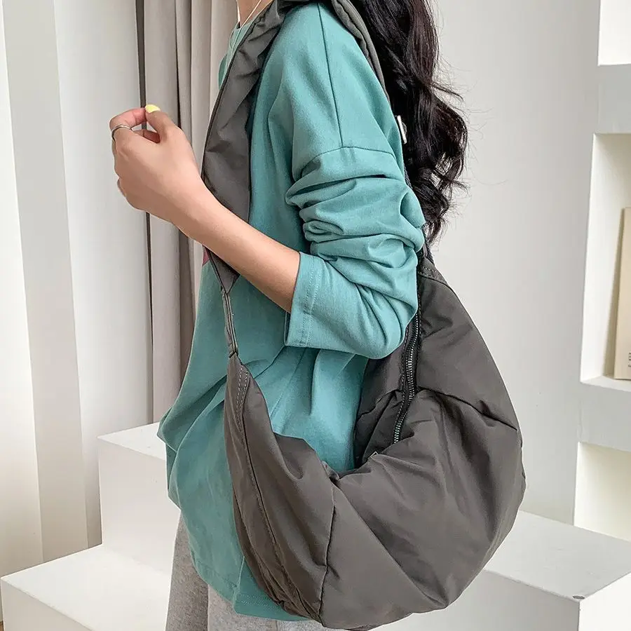 

Causal Solid Color Soft Nylon Crossbody Bag Large Capacity Unisex Waterproof Dumpling Hobo Bag Fenmale Shoulder Bag Bolsa