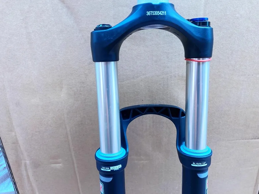 RockShox SEKTOR GOLD RL 29er 130mm travel 15*100 mountain bike air