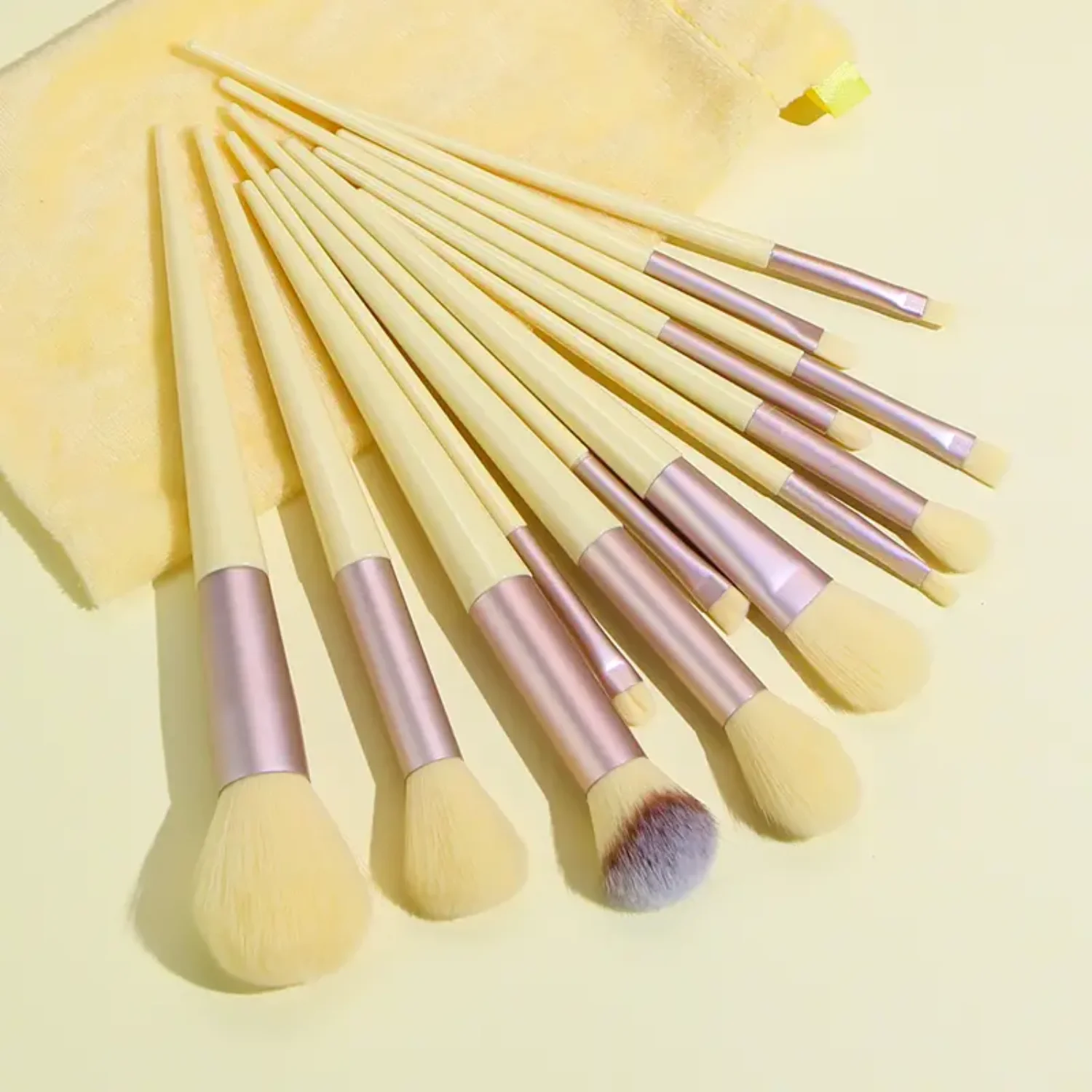 13pcs Makeup Brush Set & Storage Bag, Professional Cosmetic Accessories for Foundation Powder Eyeshadow Eyebrow Concealer Sculpt