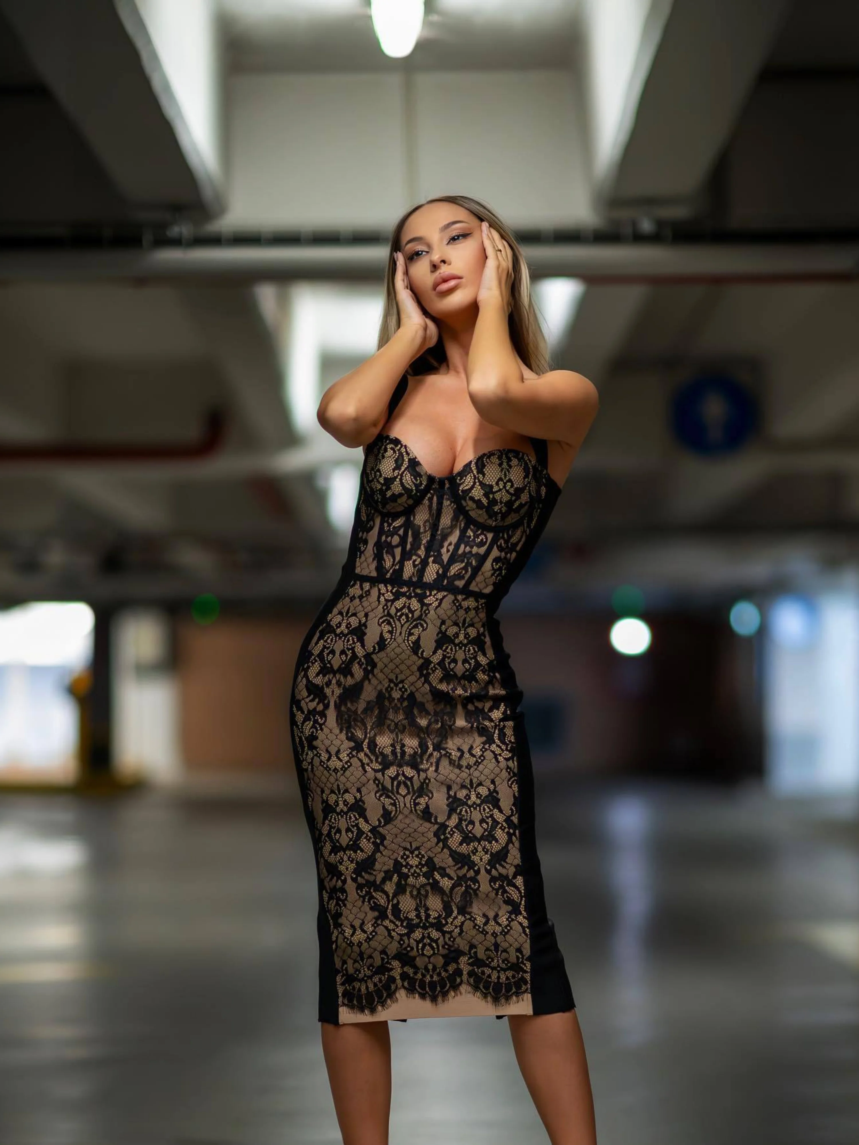 

Женское белое, черное кружевное корсет на тонких бретельках, облегающее платье средней длины, роскошные шикарные вечерние платья, платья для гостей для торжественных мероприятий