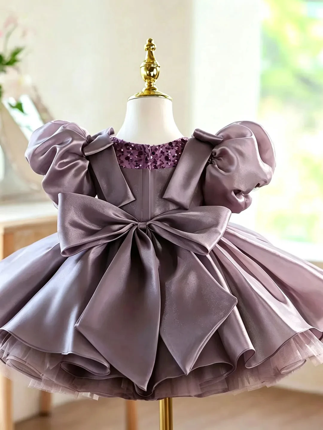 Customized Purple Flower Girl Dress For Wedding Satin Bow Glitter Short Sleeve Knee Length Kids Birthday First Communion Gown
