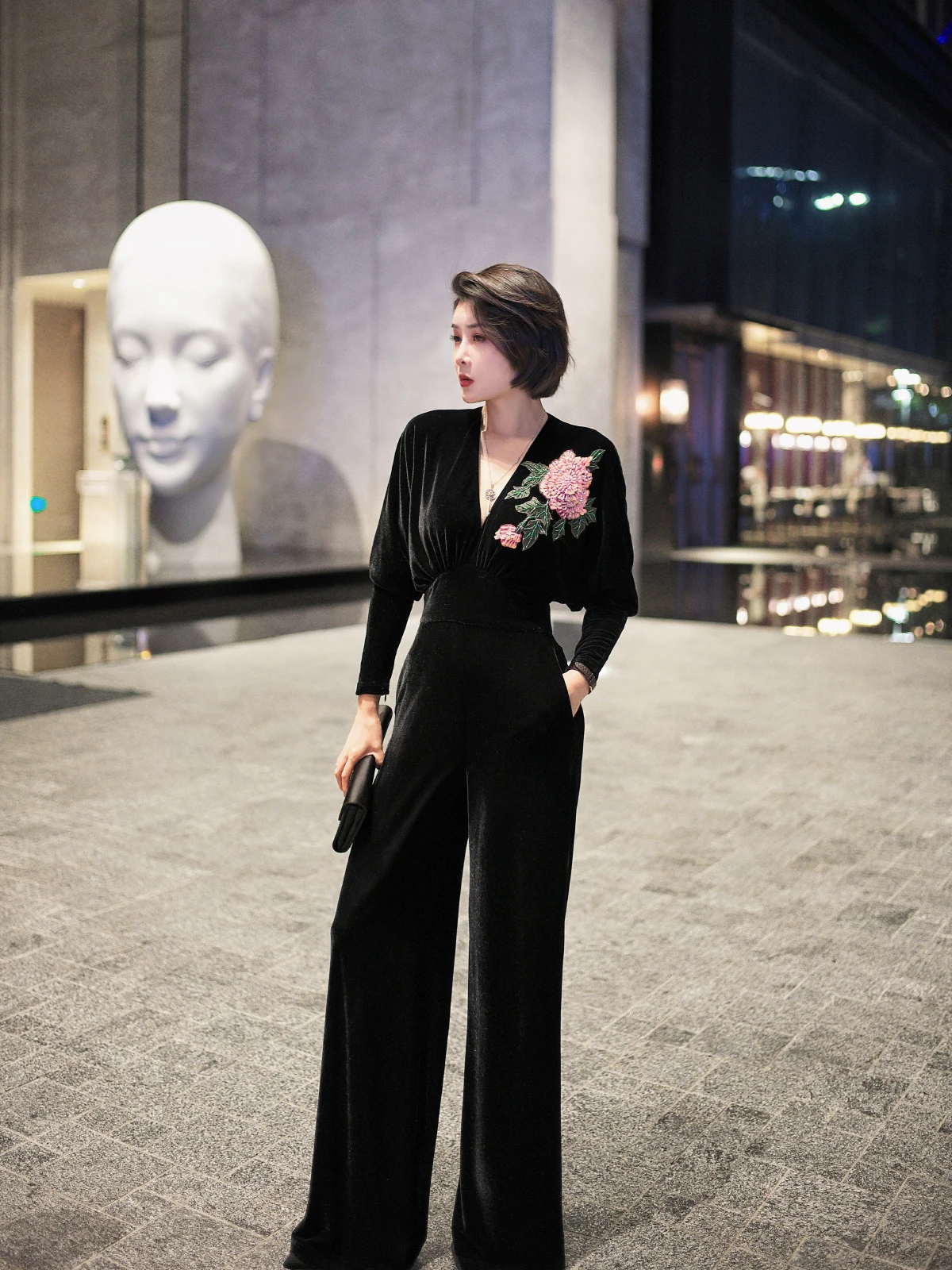 

XULU Original Velvet Deep V Sexy Handmade Beaded High Waist Pants Long Sve Commute Sle Winter Collection