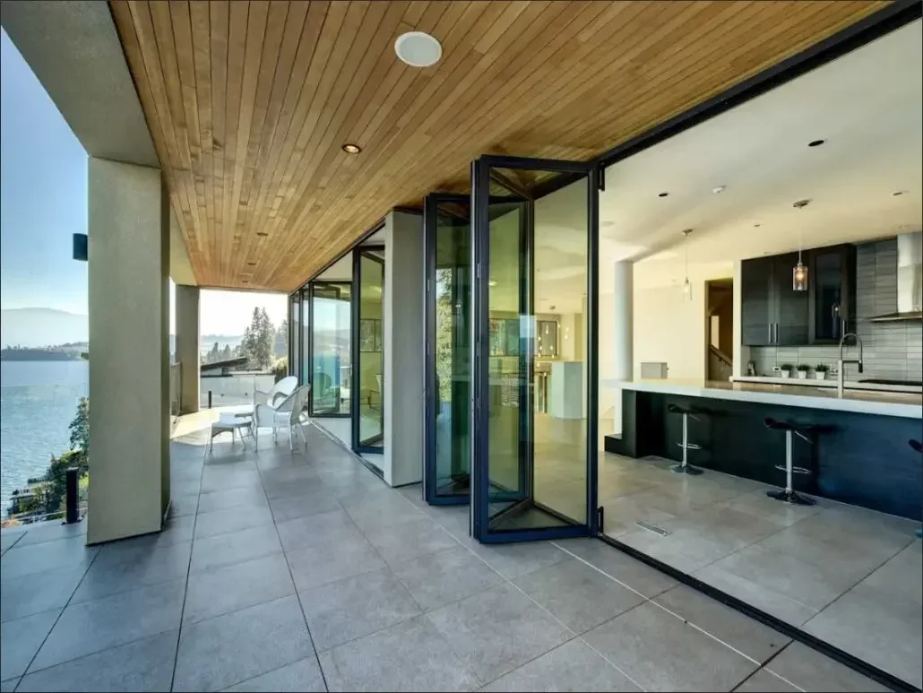 Porta pieghevole per patio, balcone, esterno, porta a fisarmonica in metallo, vetro temperato, porte in alluminio con rottura termica su misura