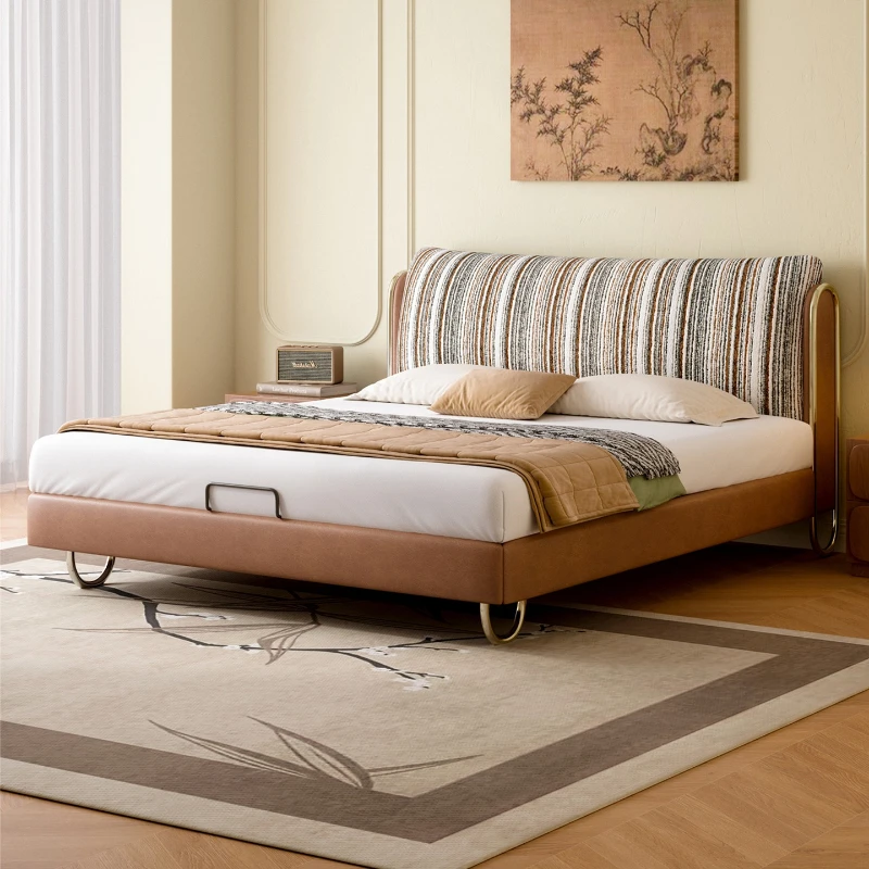 

Fabric bed 1.8 meters French retro double Chenier master bedroom solid wood soft bag wedding