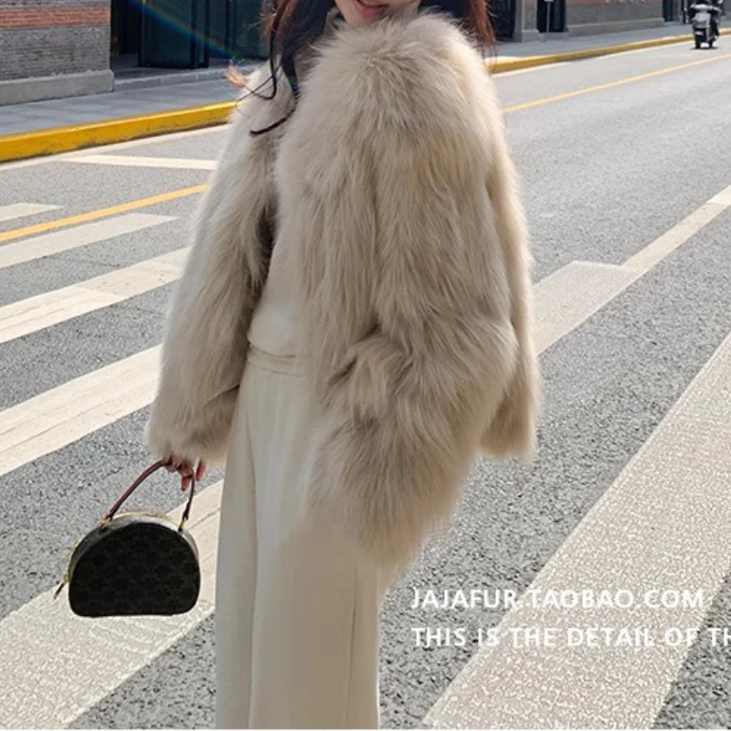 Krótki płaszcz z futra imitującego futro z futra lisa, damski, zimowy, młodzieżowy, w stylu koreańskim, modny, dopasowany, z dekoltem w serek, imitacja futra szopa pracza.