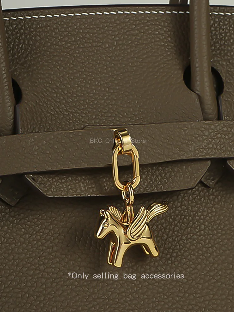 Luxury Brass Pegasus Bag Charm - Luxury Bags Hermes Birkin recensione e prezzo