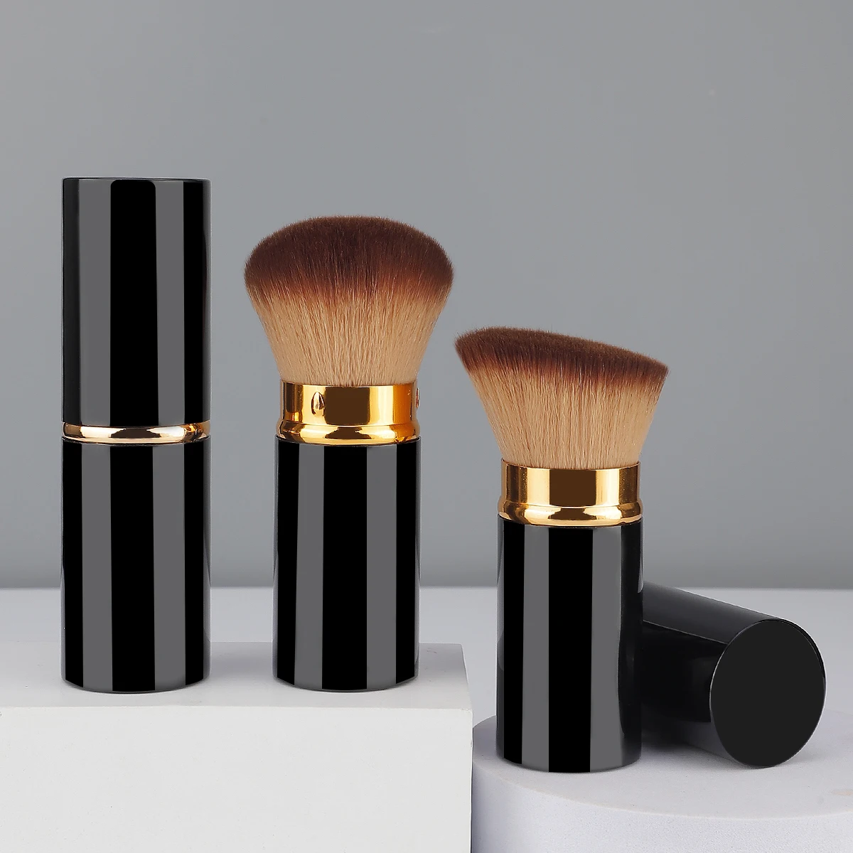 1 Pcs Black Retractable Kabuki Makeup Brush - All-in-One for Liquid Cream Powder with Aluminum Handle Face Brush