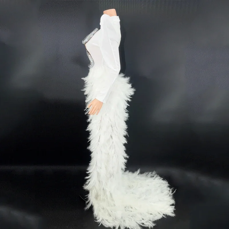 화이트 깃털 트레인 이브닝 드레스 플라이 숄더 스팽글 드레스 거즈 여성 생일 축하 의상 갈라 의상