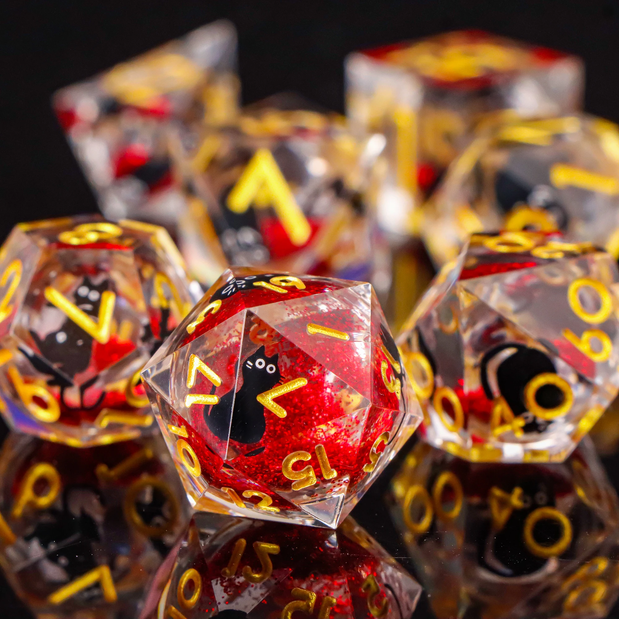 

Cat Dice Liquid Core Dice Set Многогранные игральные кости для Dungeons and Dragons DnD Подарки Смоляные игральные кости с острыми краями Набор кубиков D&D D и D