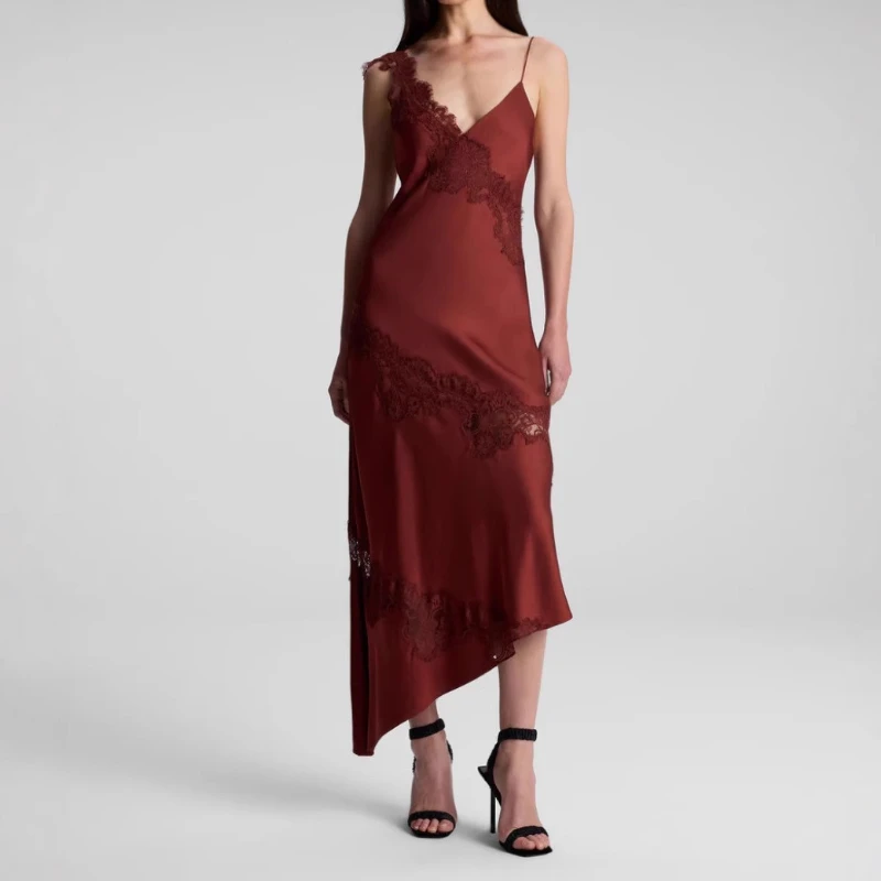 

202 Hot-Selling New Lace Strap Wine Red High-End Dress