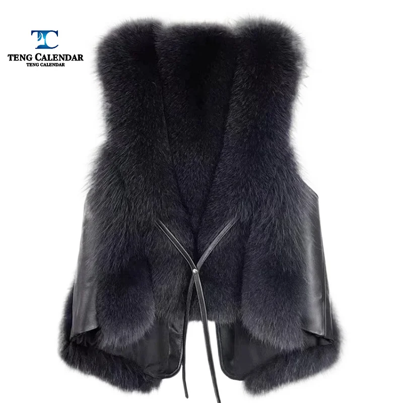 Simulated fox fur grass vest, short stylish and youthful fur vest, women's 2026 autumn and winter new item