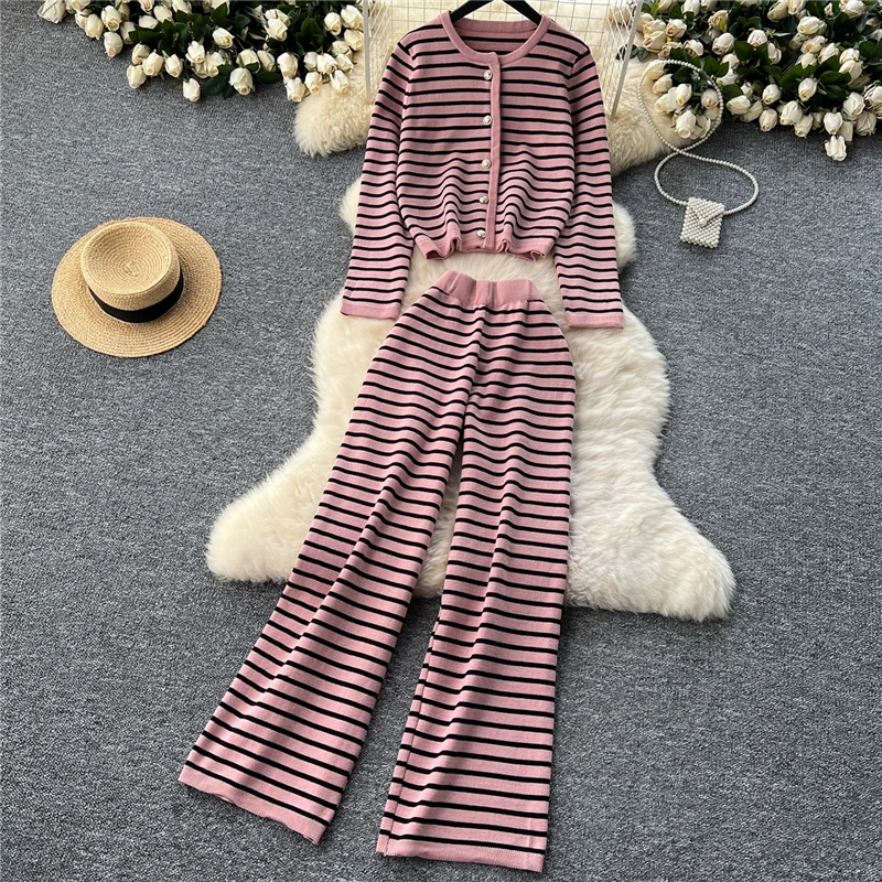 REALEFT Autumn Winter 2 Pieces Striped Women\'s Sets Knitting Tracksuit O-Neck Cardigan Sweater and Wide Leg Pants Suits 2024